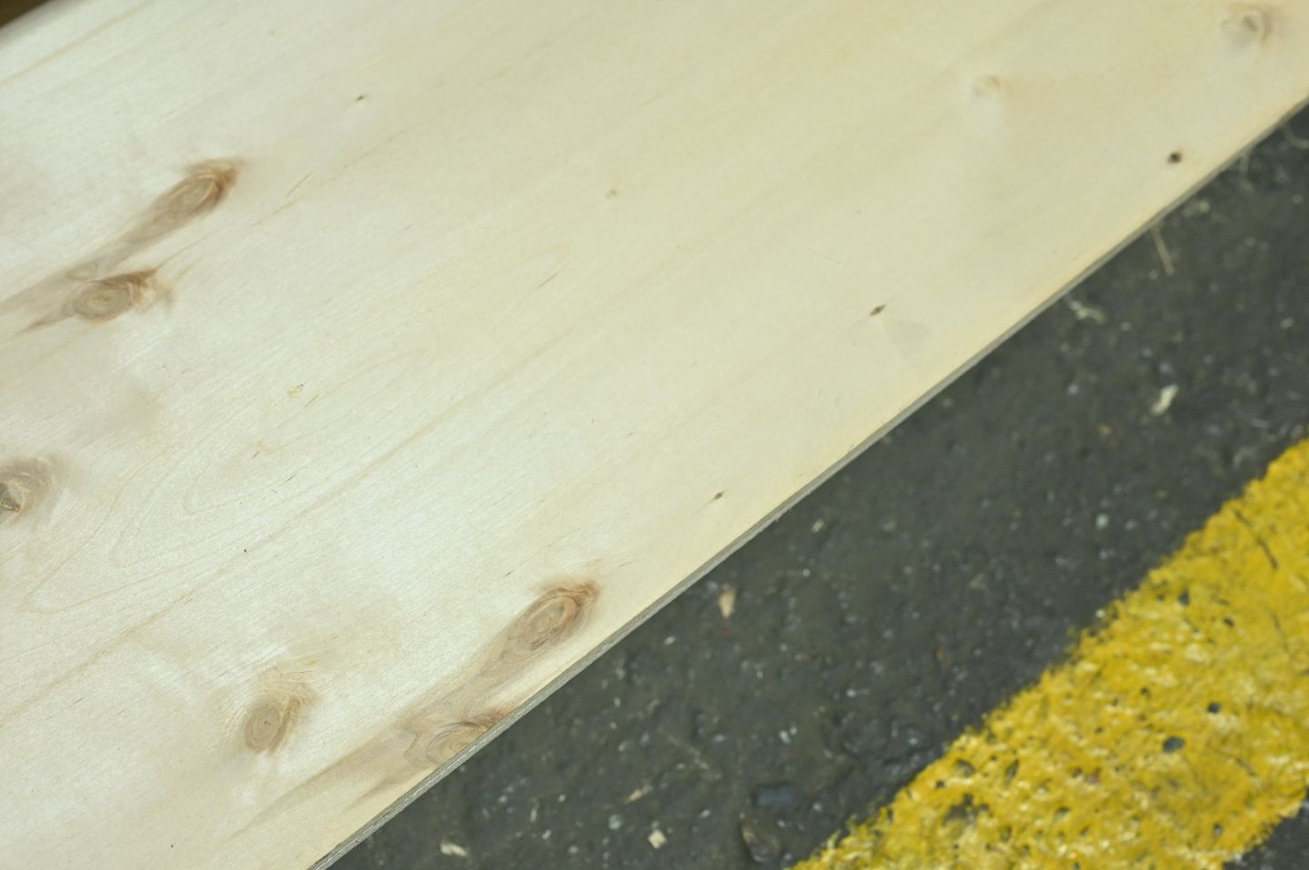 Фанера ФК 24мм 1525х1525мм сорт TS нешлифованная березовая