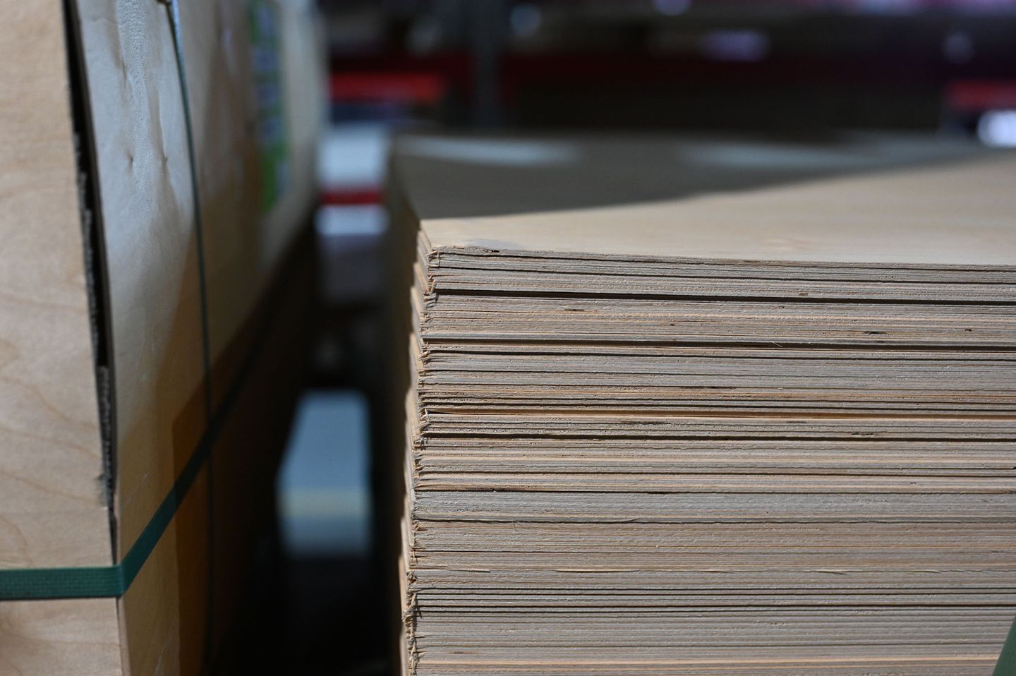 Фанера ФК 4мм 1525х1525мм сорт 3/4 шлифованная березовая СВЕЗА