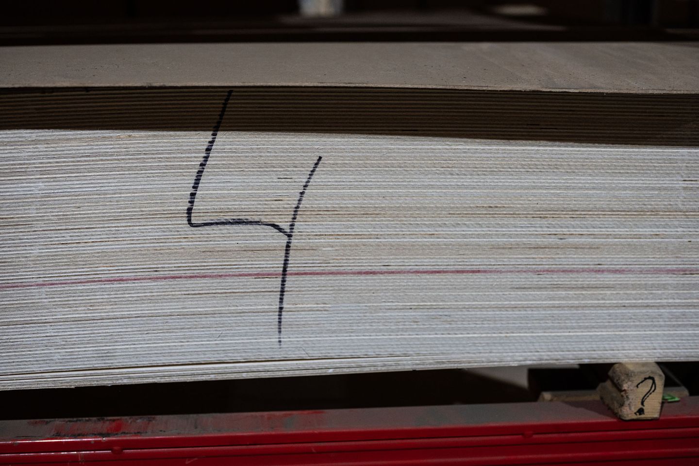 Фанера ФСФ 4мм 1525х1525 мм сорт 2/3 шлифованная Ш2 березовая влагостойкая