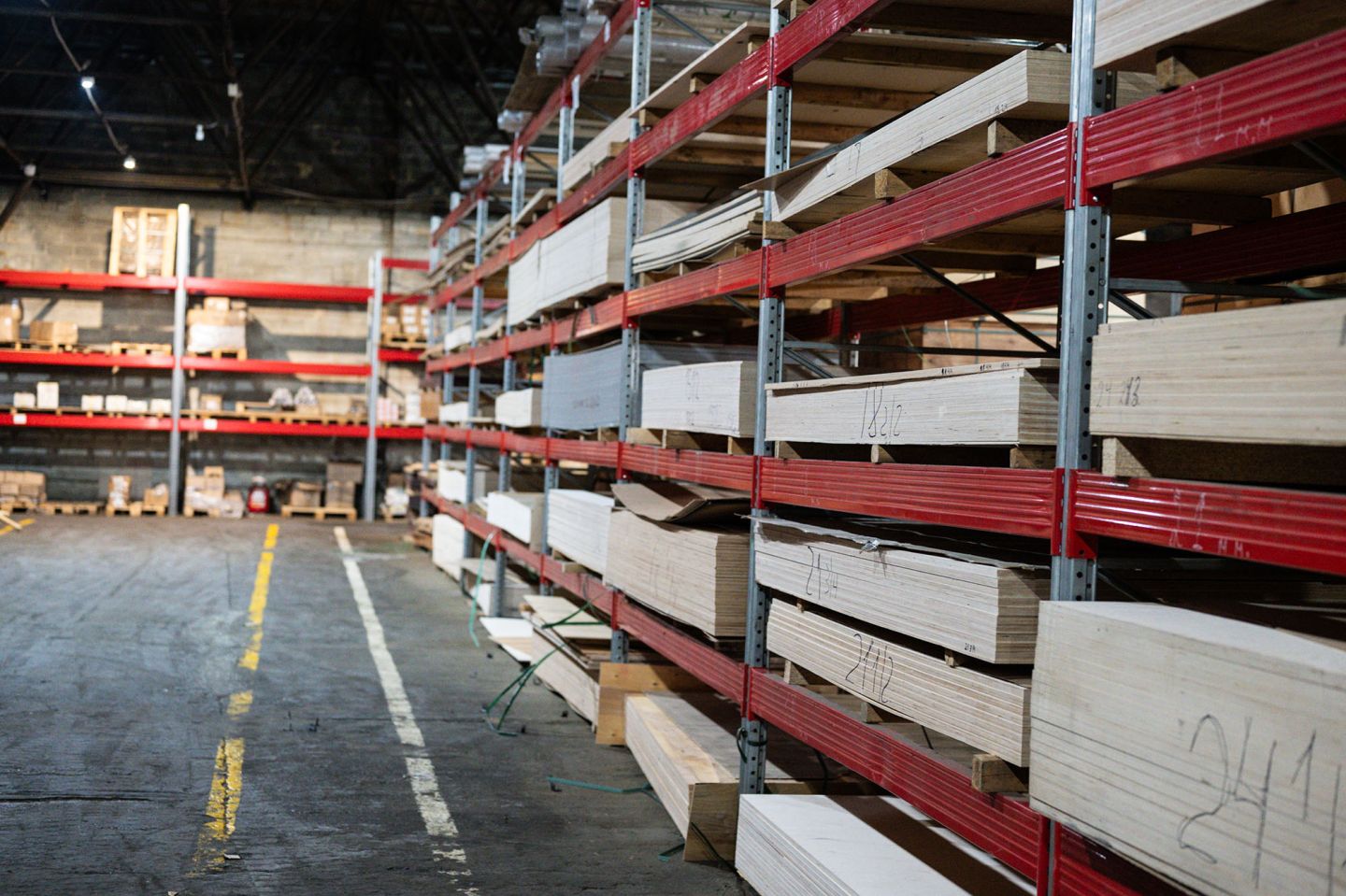 Фанера ФК 8мм 1525х1525мм сорт 2/3 шлифованная березовая СВЕЗА