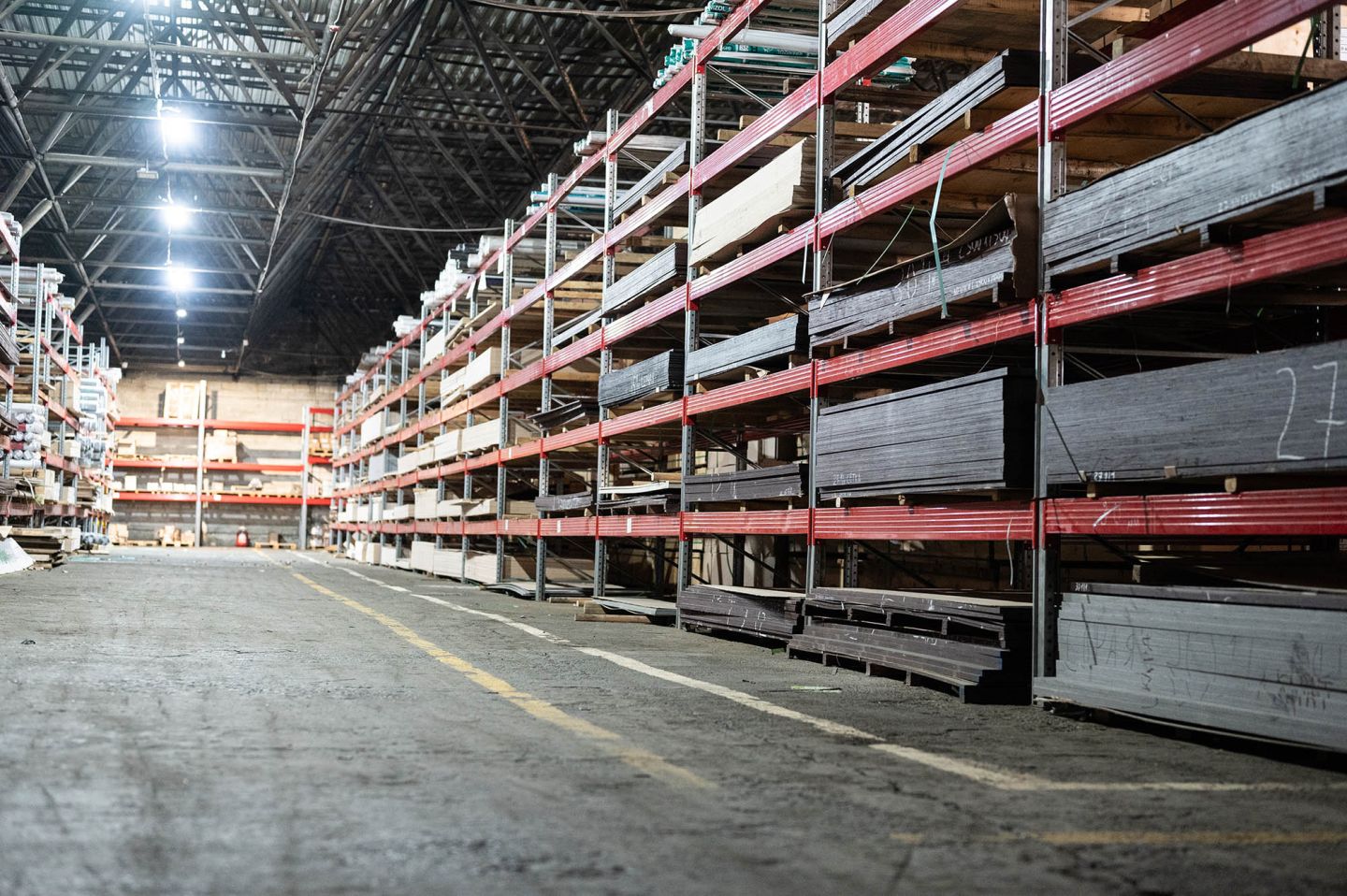 Фанера ФОФ сетчатая 15мм 2440х1220 мм сорт 2/3 березовая