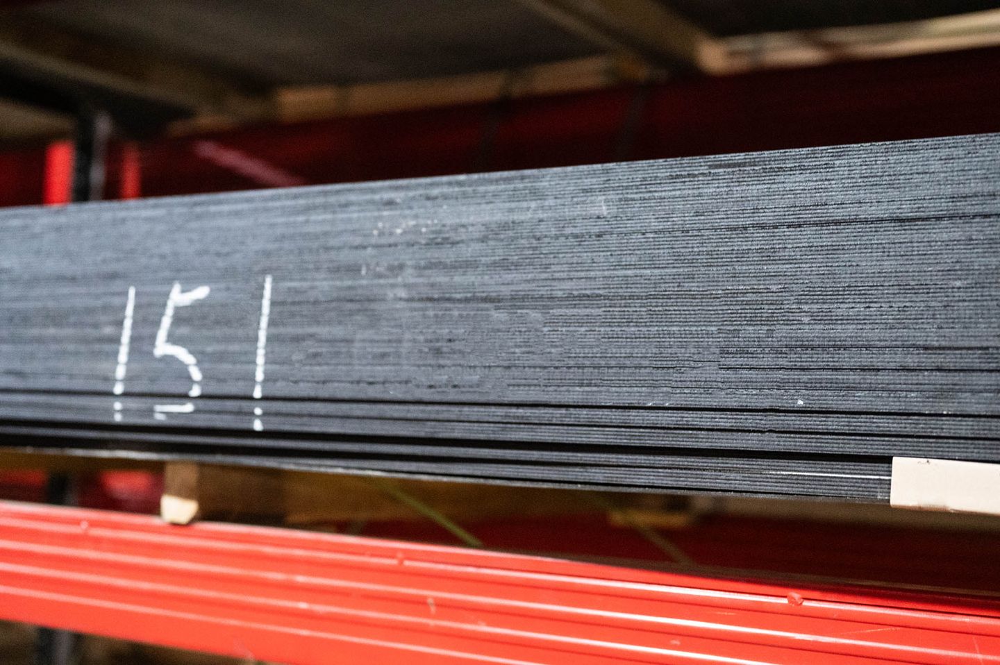 Фанера ФОФ сетчатая 15мм 2500х1250 мм сорт 1/2 березовая