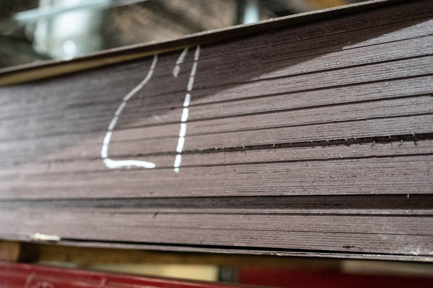 Фанера ФОФ сетчатая 21мм 2440х1220 мм сорт 3/3 березовая