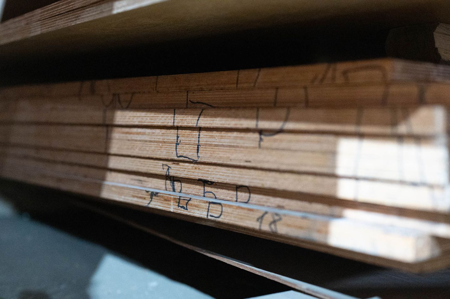 Фанера бакелизированная 18мм 2440х1220 мм сорт ФБВ березовая влагостойкая