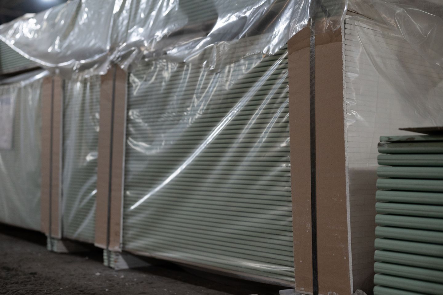 Гипсокартонный лист Гипсополимер 12,5мм 1200х2500 мм влагостойкий