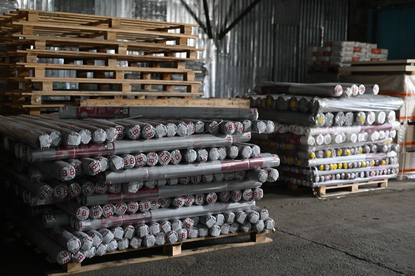 Пленка А 70м2 паропроницаемая ветрозащитная Knauf