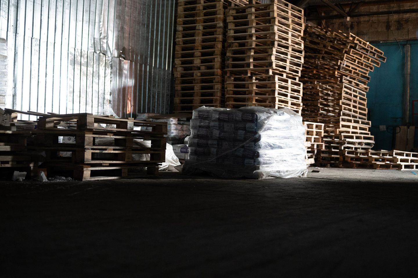 Штукатурка гипсовая базовая Praktik Первая 30 кг