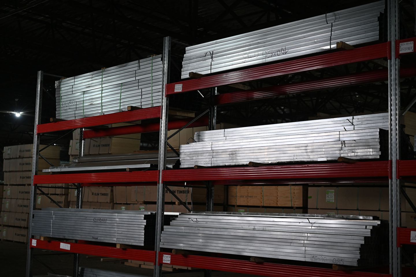 Профиль направляющий ПН 28х27х0,5мм оцинкованный (3м/п, 24 шт/пачка)