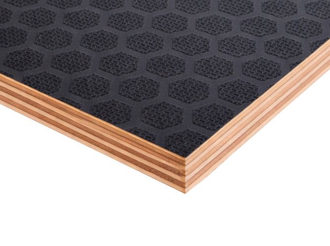 Фанера ФОФ сетчатая 12мм 2440х1220 мм сорт 1/1 березовая 120/120 HEXA