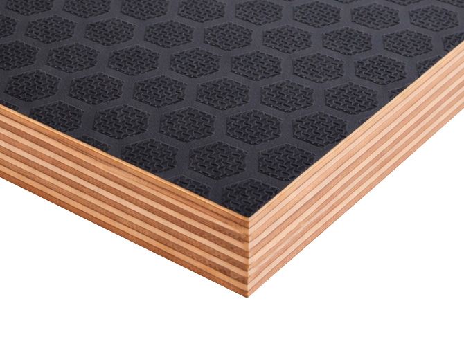 Фанера ФОФ сетчатая 21мм 2500х1250 мм сорт 1/1 березовая 120/120 HEXA